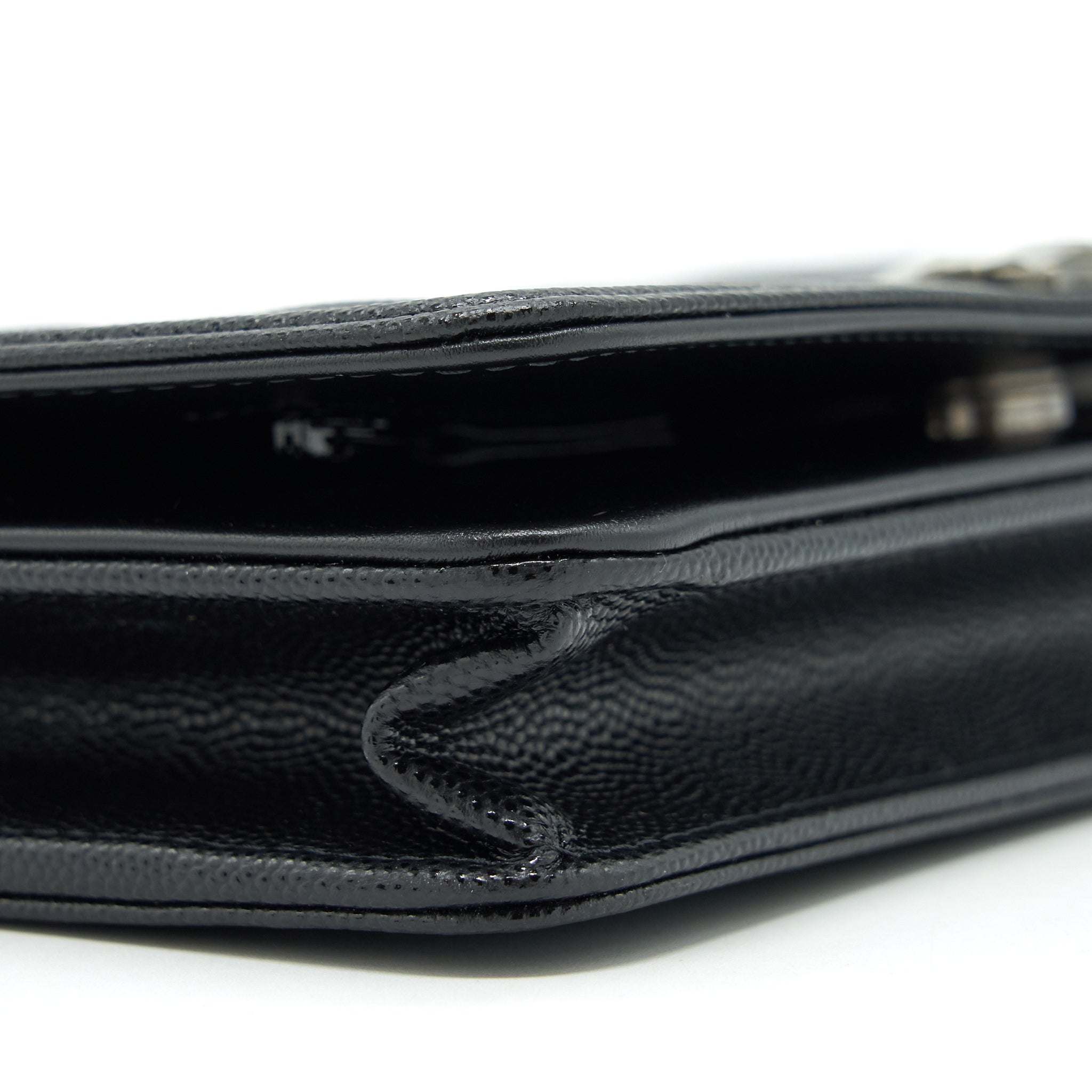 chanel-boy-wallet-on-chain-caviar-black-ruthenium-sliver-hardwaremicrochip