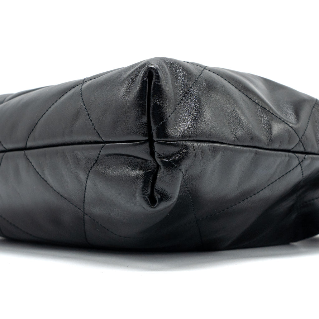 chanel-medium-22-bag-shiny-calfskin-black-ghw-microchip-2