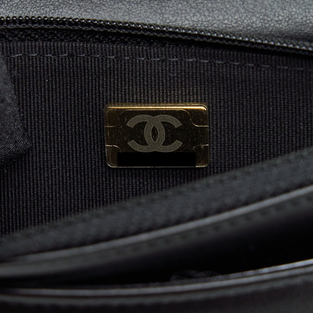 chanel-boy-wallet-on-chain-caviar-black-ruthenium-sliver-hardwaremicrochip