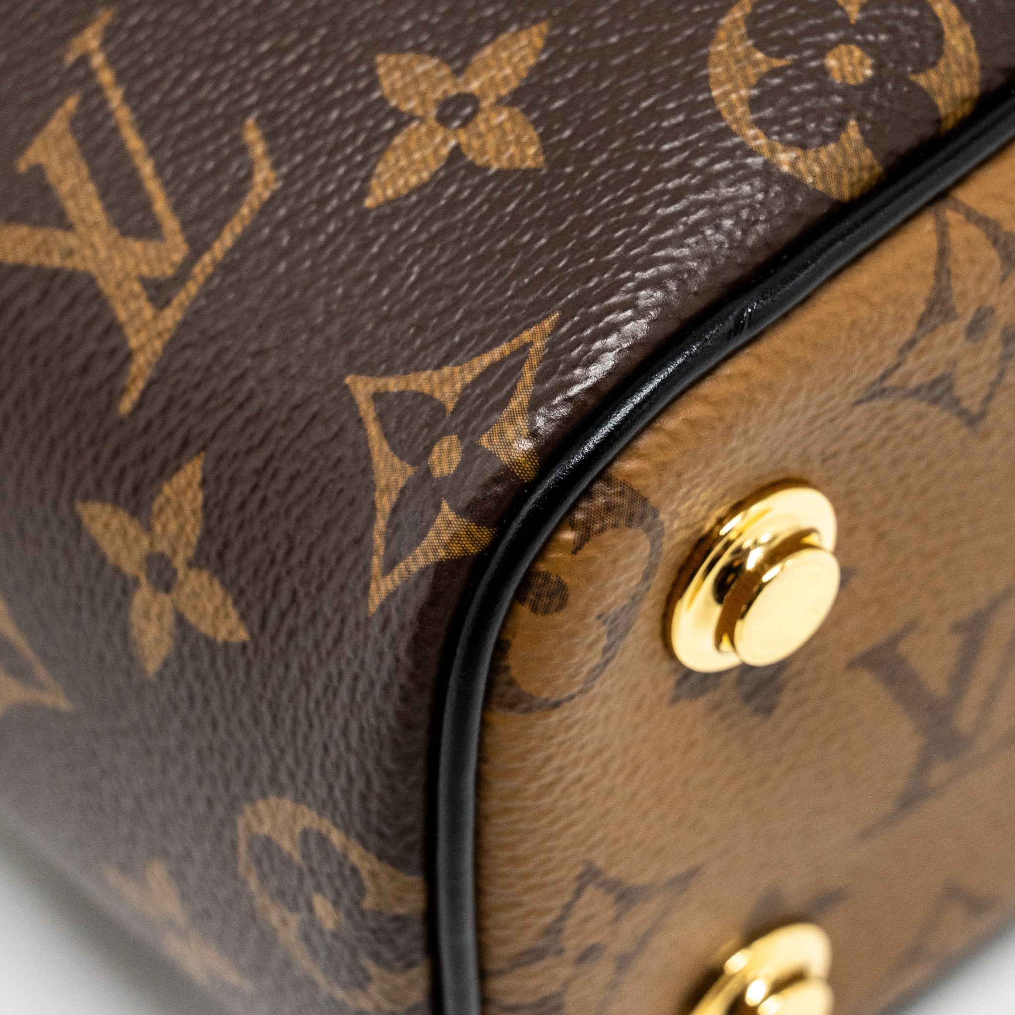louis-vuitton-vanity-case-pm-monogram-reverse-canvas-ghw