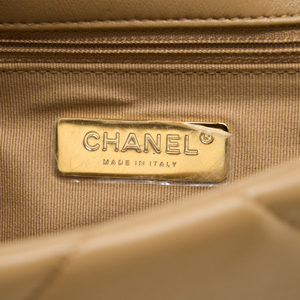 chanel-22b-small-19-bag-lambskin-beige-multicolor-hardware-microchip