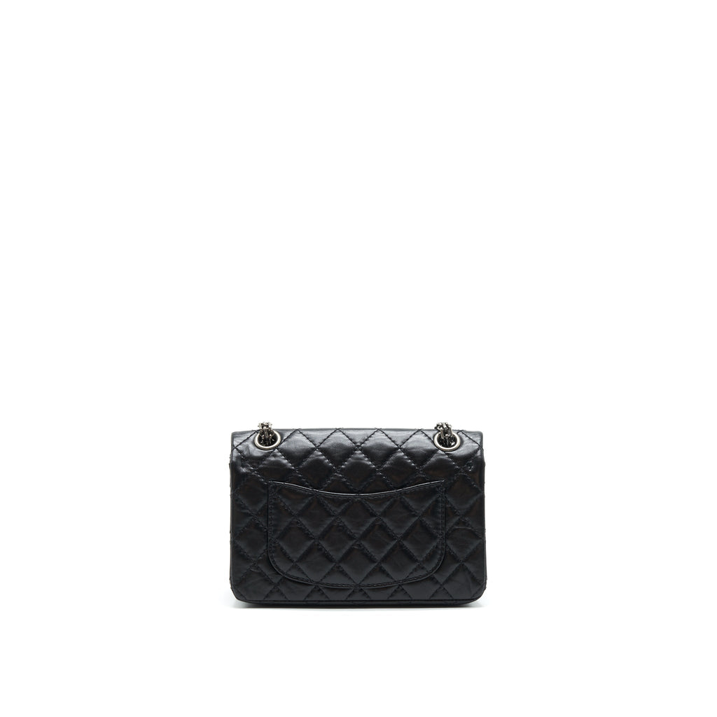 chanel-mini-2-55-reissue-flap-bag-black-with-ruthenium-hardware