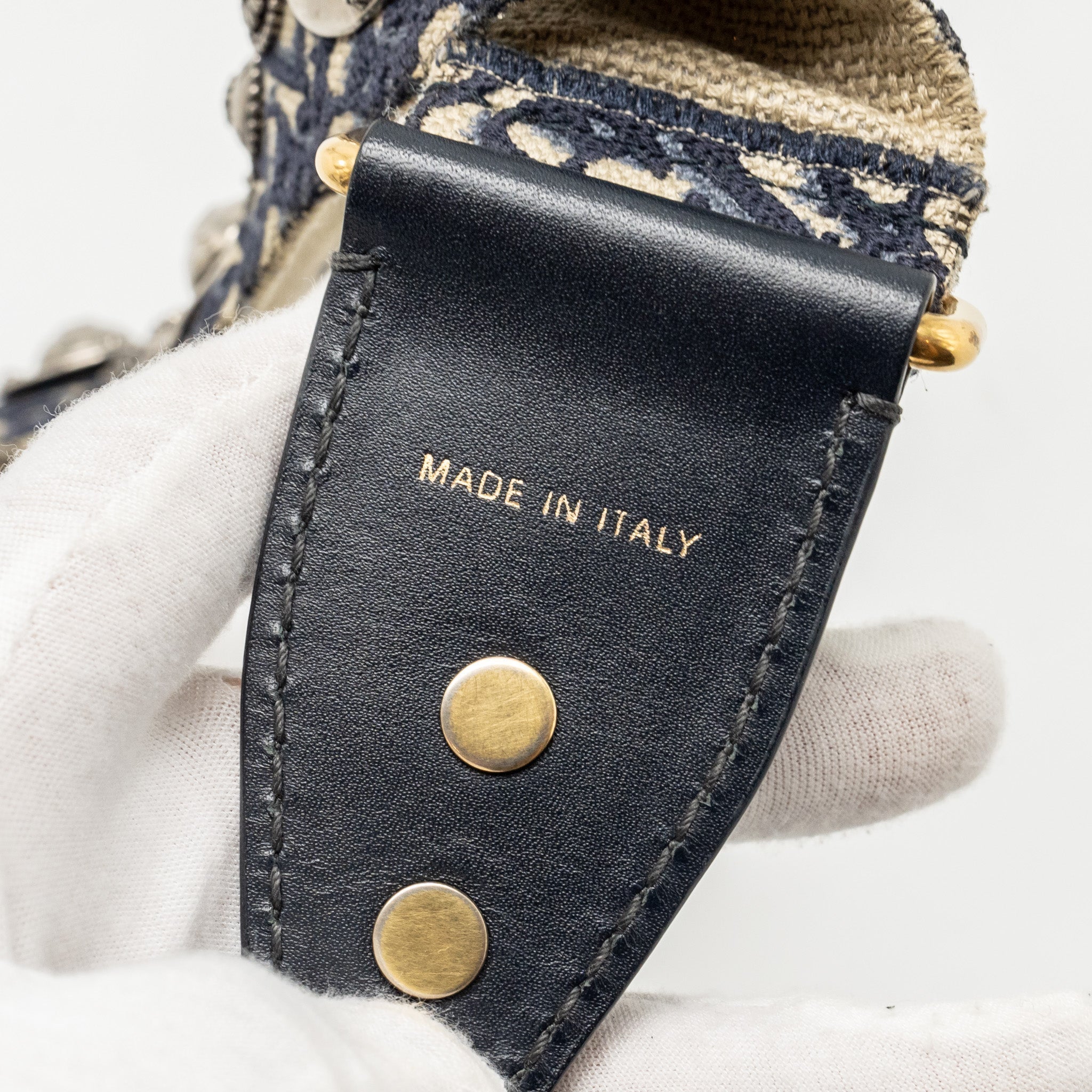 dior-medium-saddle-bag-calfskin-navy-ghw-with-black-oblique-strap