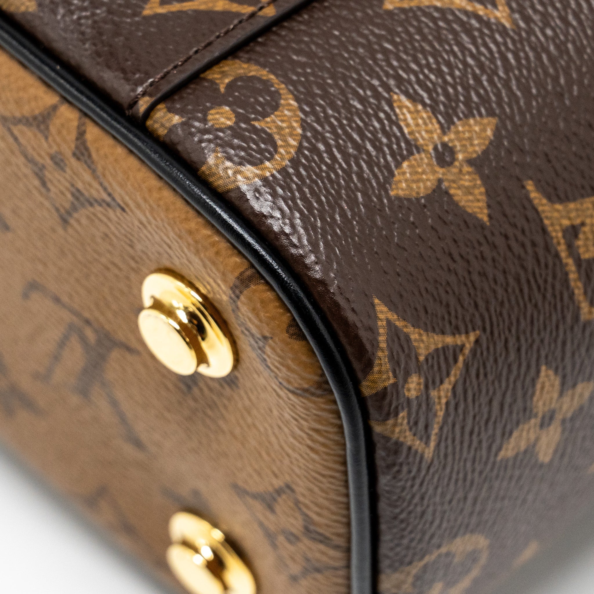 louis-vuitton-vanity-case-pm-monogram-reverse-canvas-ghw