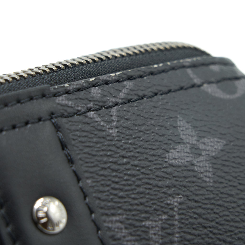 louis-vuitton-city-keeepall-27cm-monogram-eclipse-and-monogram-eclipse-reverse