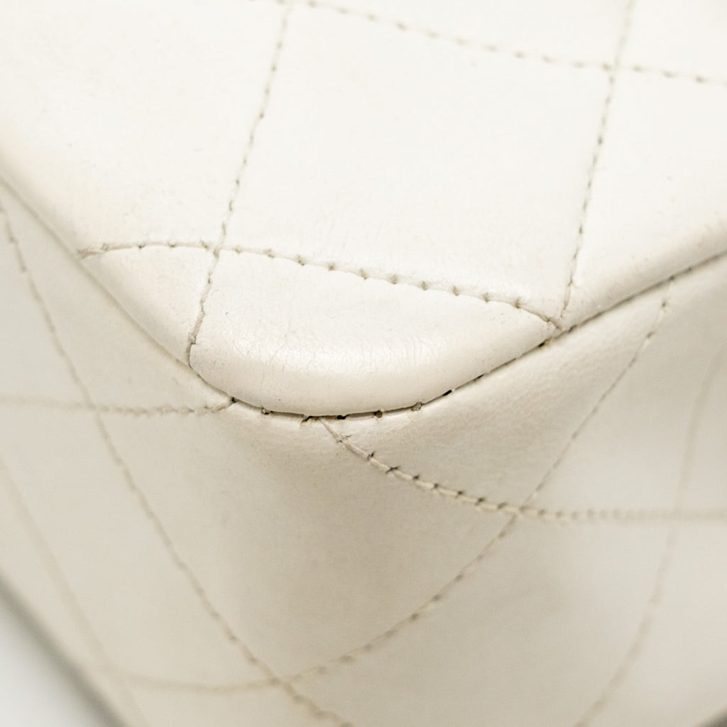 chanel-vintage-small-classic-double-flap-bag-lambskin-white-ghw