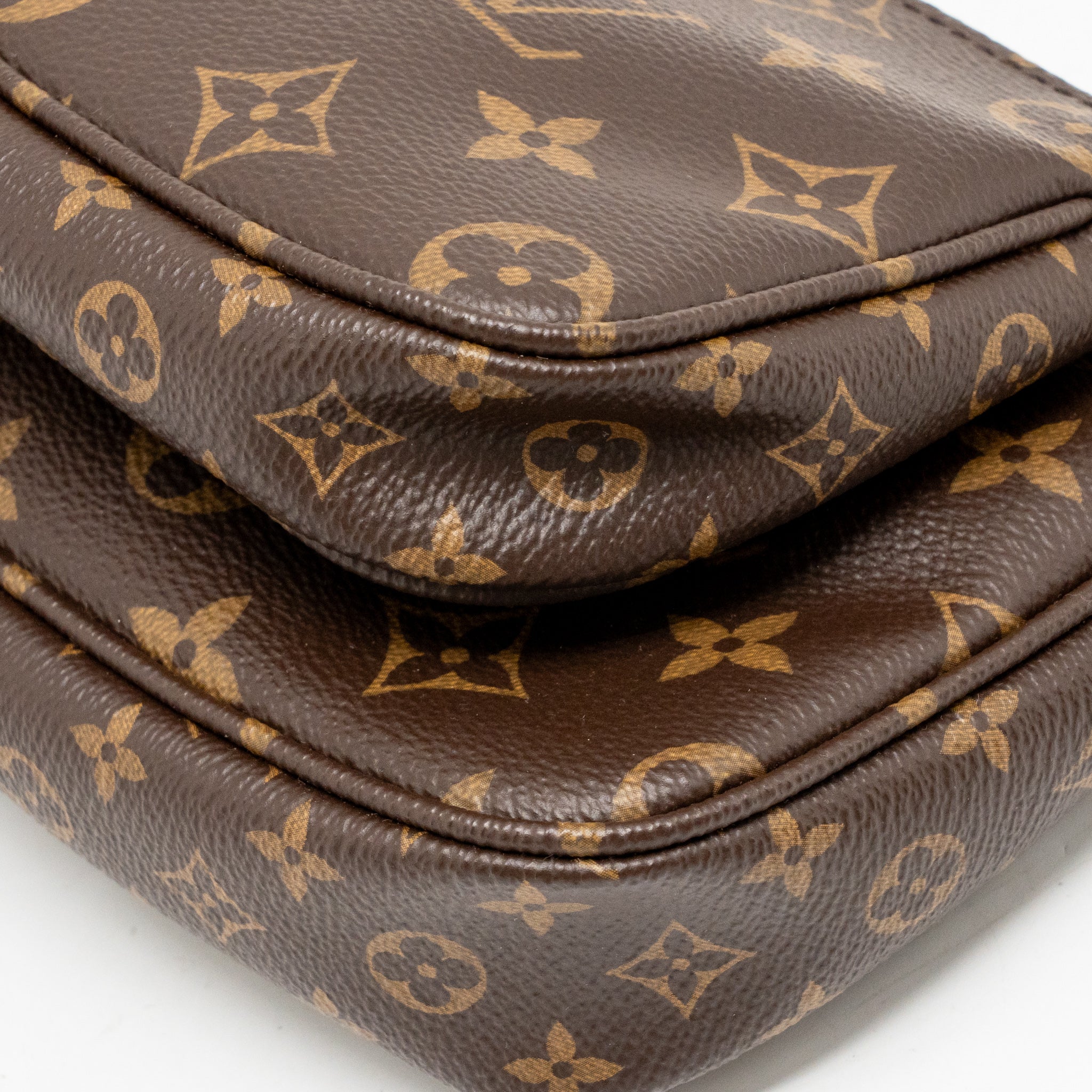 louis-vuitton-multi-pochette-accessories-khaki-strap-monogram-canvas-ghw-3