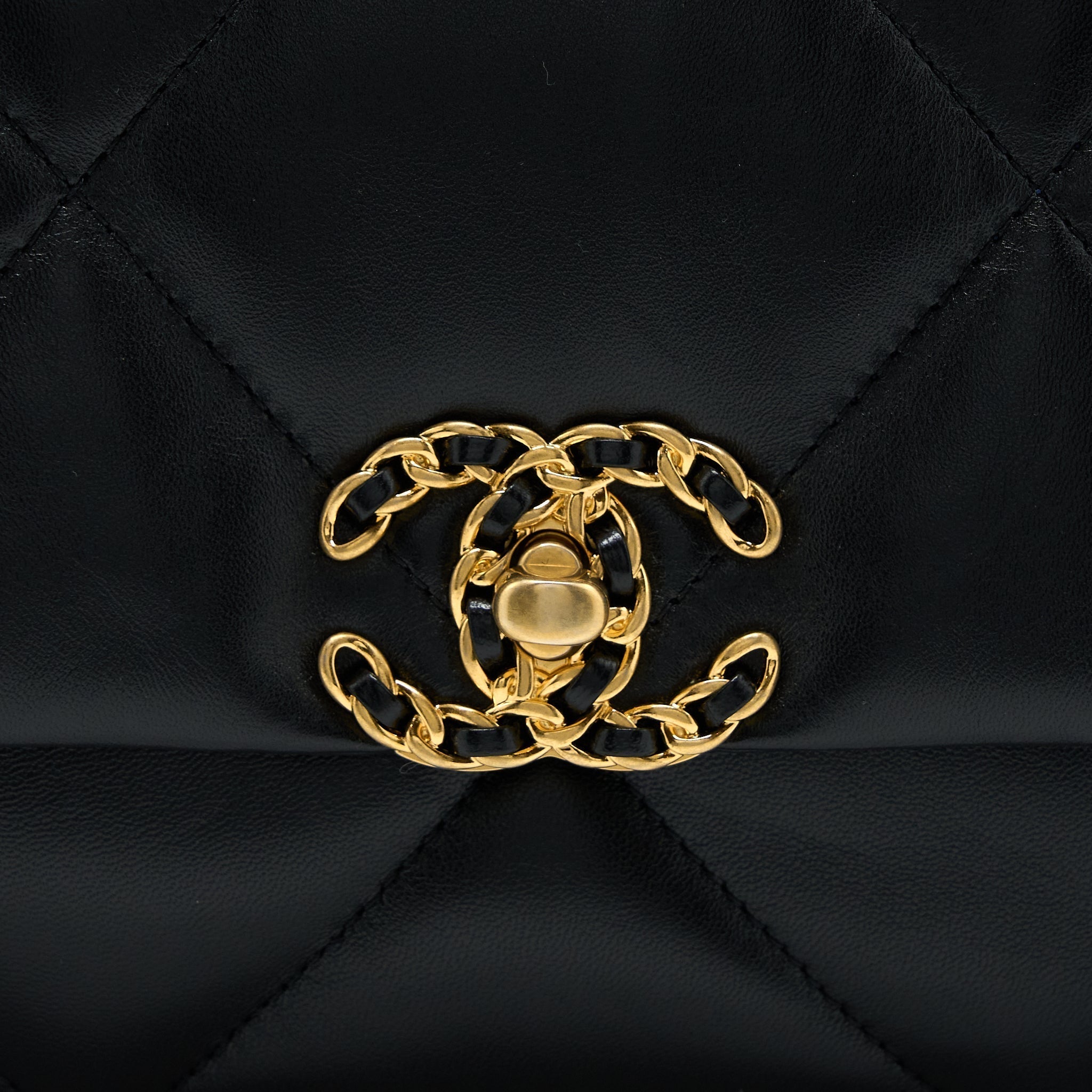 chanel-small-19-bag-lambskin-black-multicolour-hardware-microchip-2