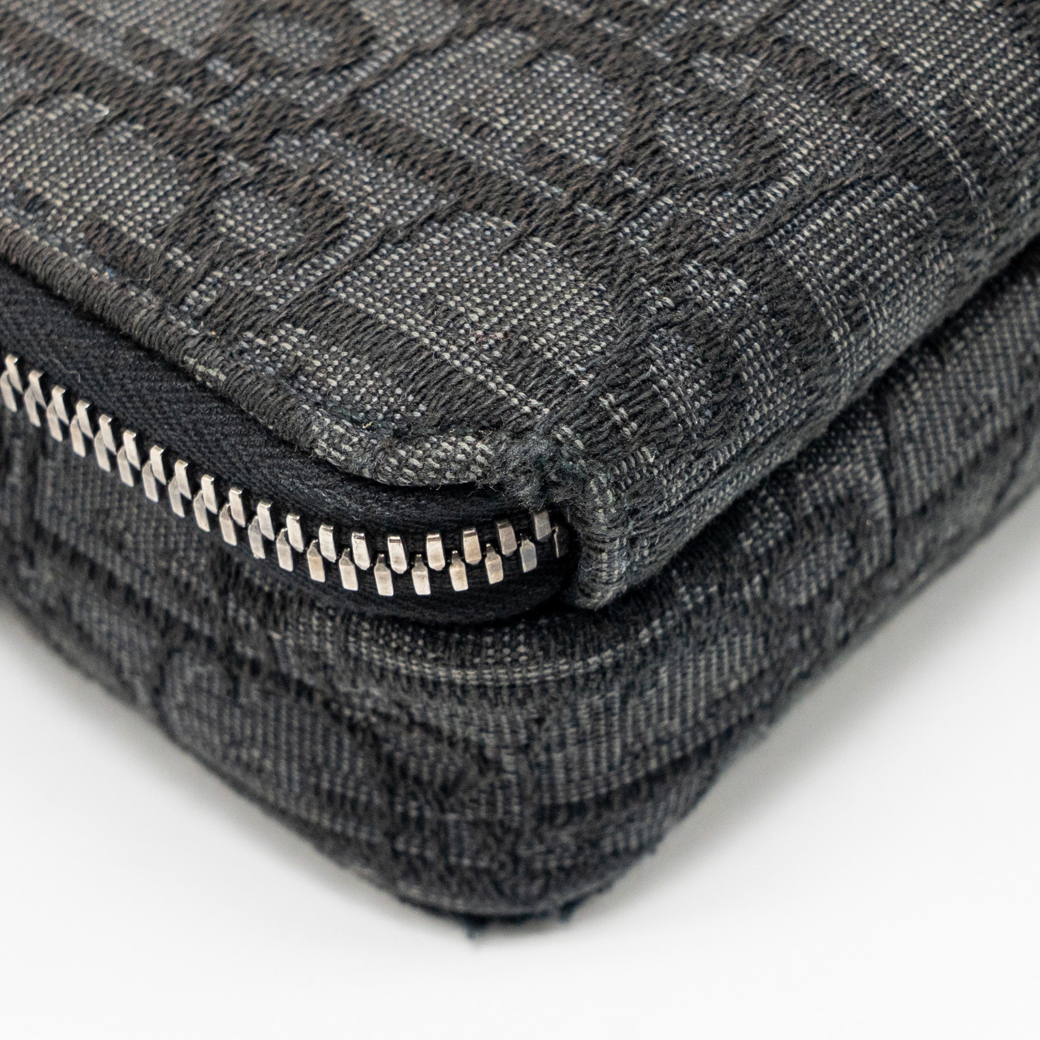 dior-wallet-on-strap-oblique-canvas-leather-black-shw