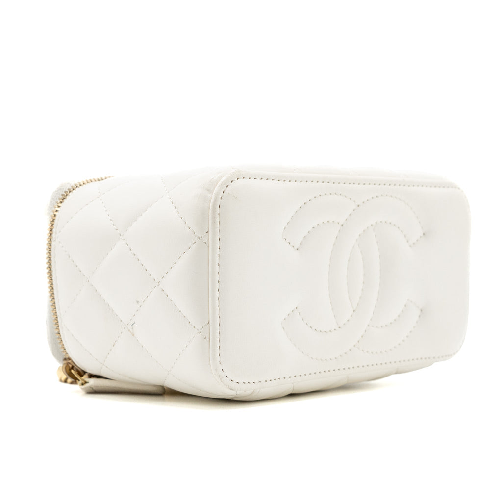 chanel-letter-cc-logo-chain-long-vanity-case-lambskin-whit-ghwmicrochip