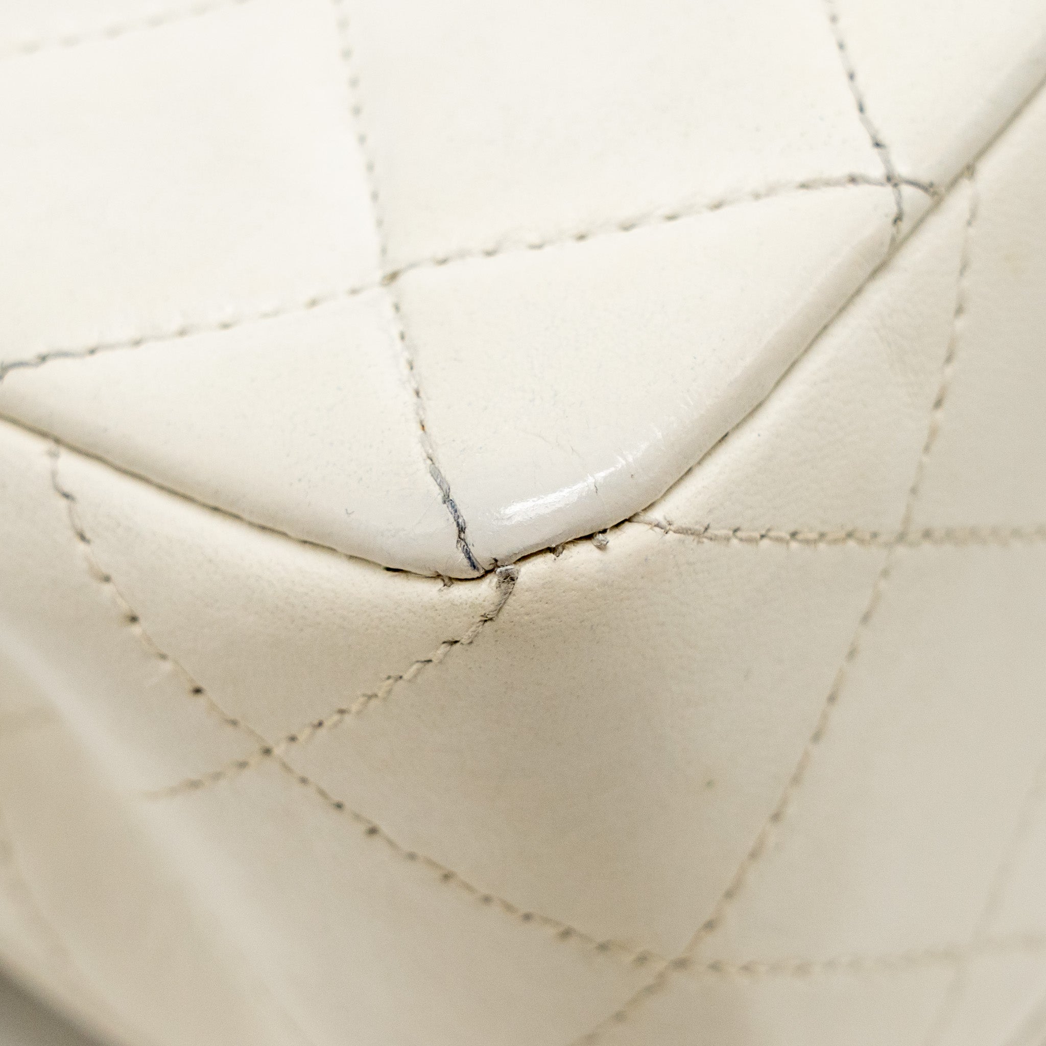 chanel-vintage-small-classic-double-flap-bag-lambskin-white-ghw