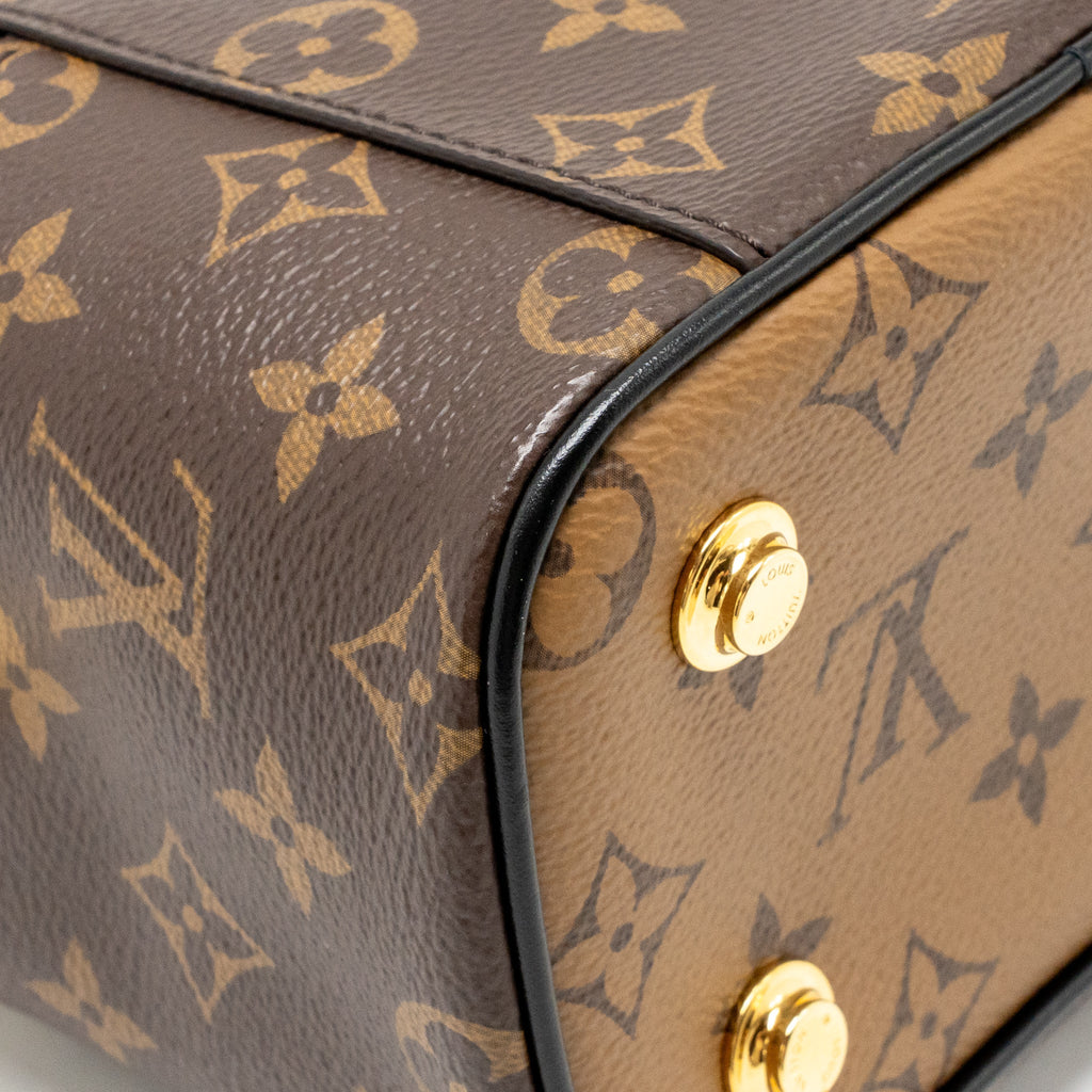 louis-vuitton-vanity-pm-monogram-canvas-ghw-4