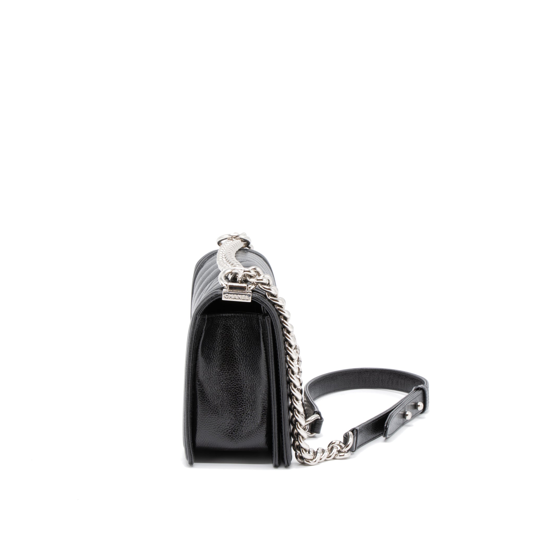 chanel-medium-boy-bag-caviar-black-shw