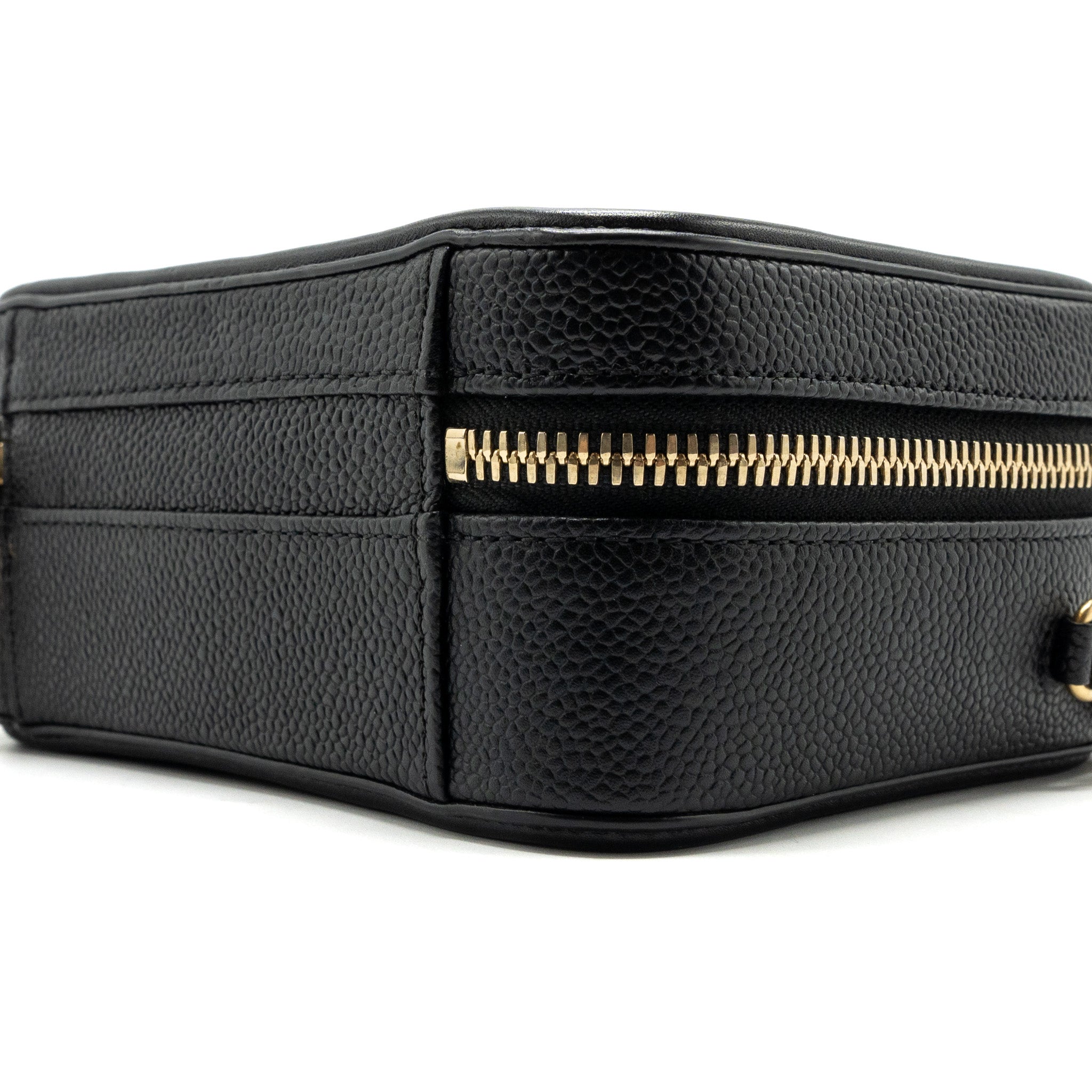 chanel-filigree-vanity-case-caviar-black-ghw-1