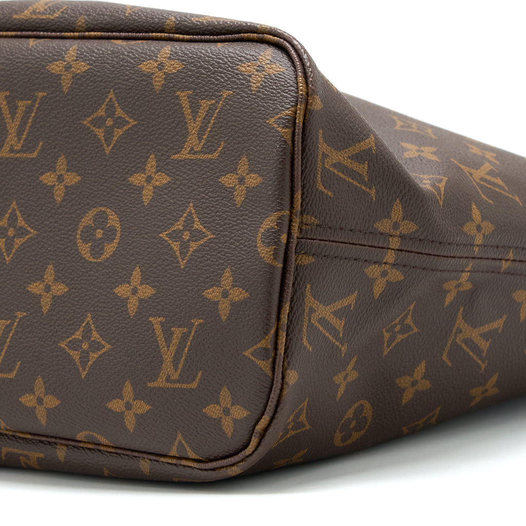 louis-vuitton-neverfull-mm-monogram-canvas-ghw-2