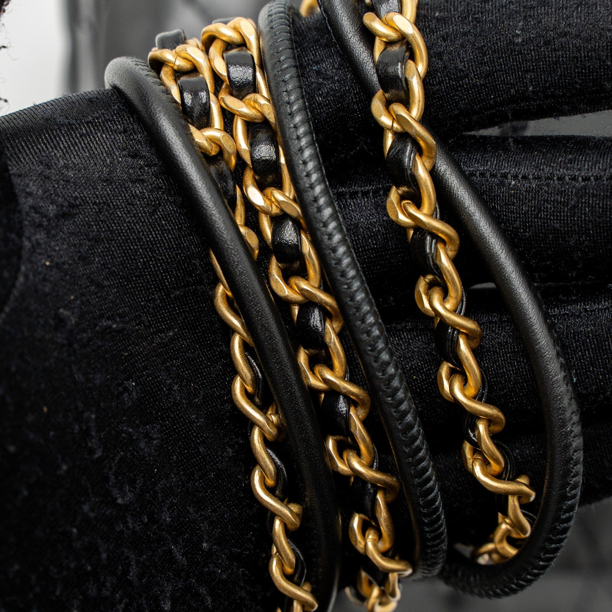 chanel-mini-22-bag-shiny-calfskin-black-brushed-ghw-microchip-1