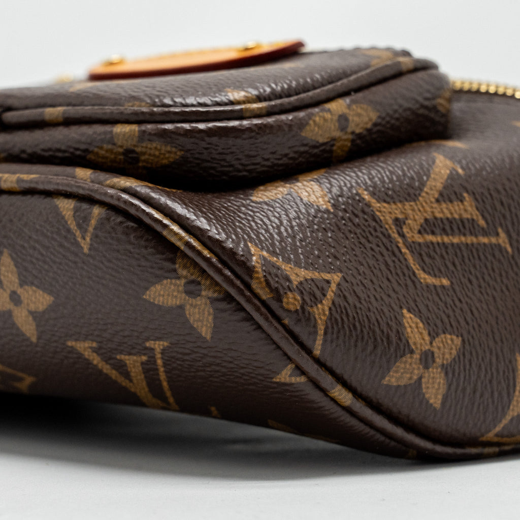 louis-vuitton-mini-bumbag-monogram-canvas-ghw