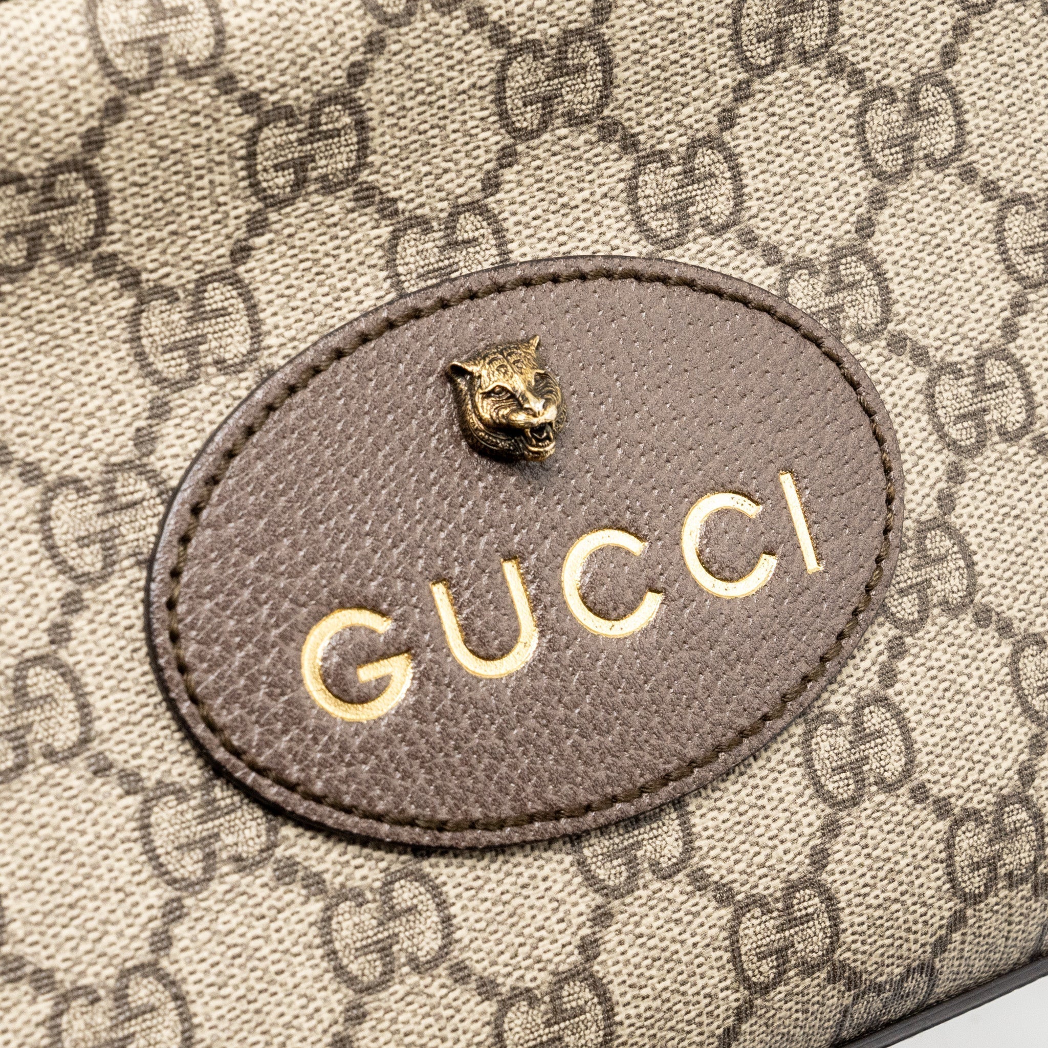 gucci-camera-bag-gg-supreme-canvas-leather-brown-multicolour-ghw