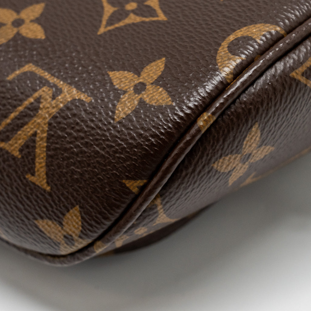 louis-vuitton-mini-bumbag-monogram-canvas-ghw