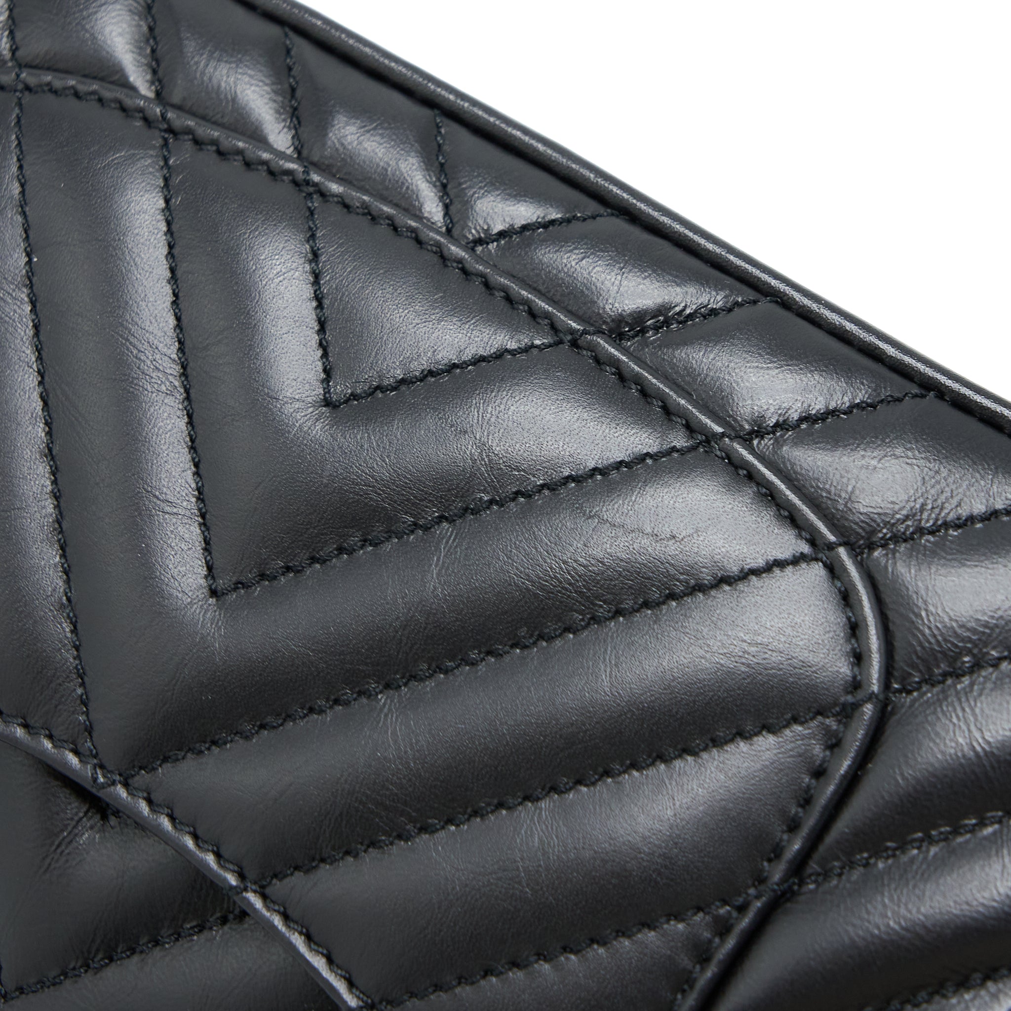 chanel-2-55-mini-chevron-flap-bag-lambskin-black-ghw