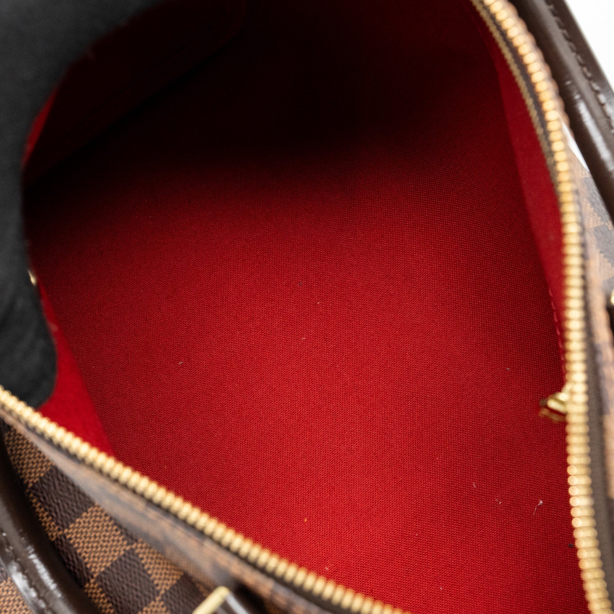 louis-vuitton-speedy-bandouliere-30-damier-ebene-ghw-2