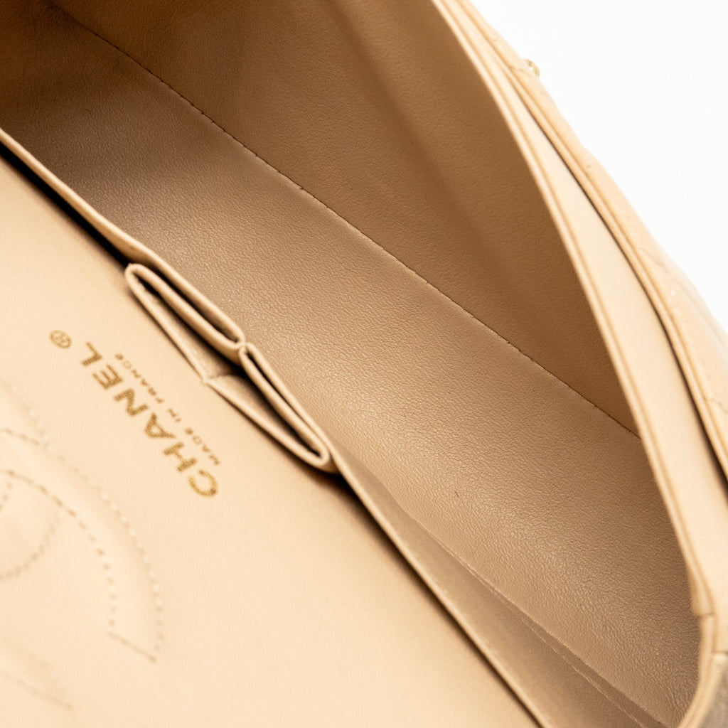 chanel-medium-double-flap-bag-lambskin-beige-ghw