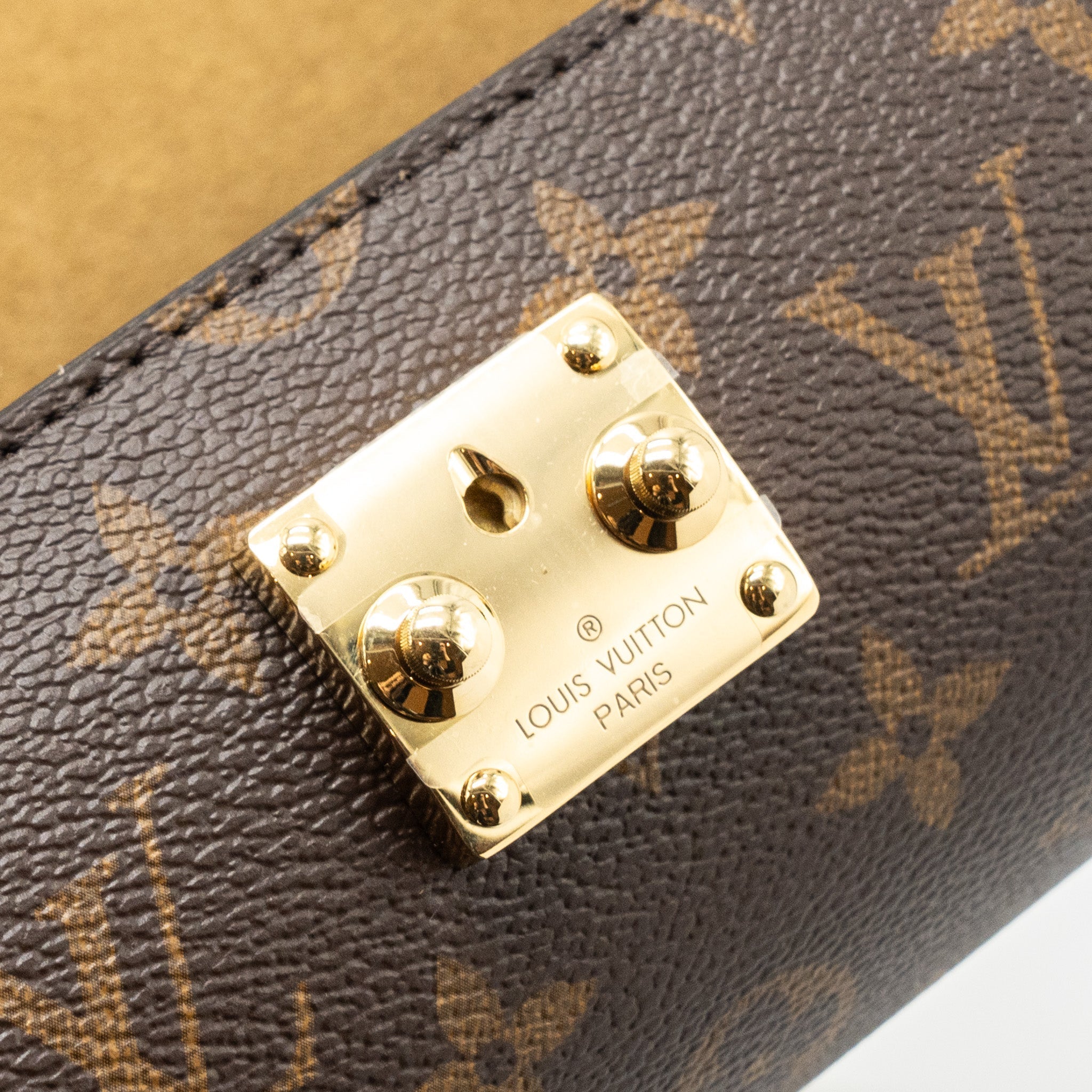 louis-vuitton-papillon-trunk-monogram-canvas-ghw-4