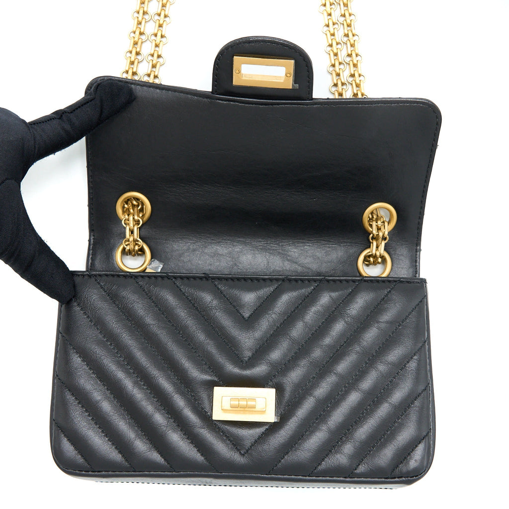 chanel-2-55-mini-chevron-flap-bag-lambskin-black-ghw