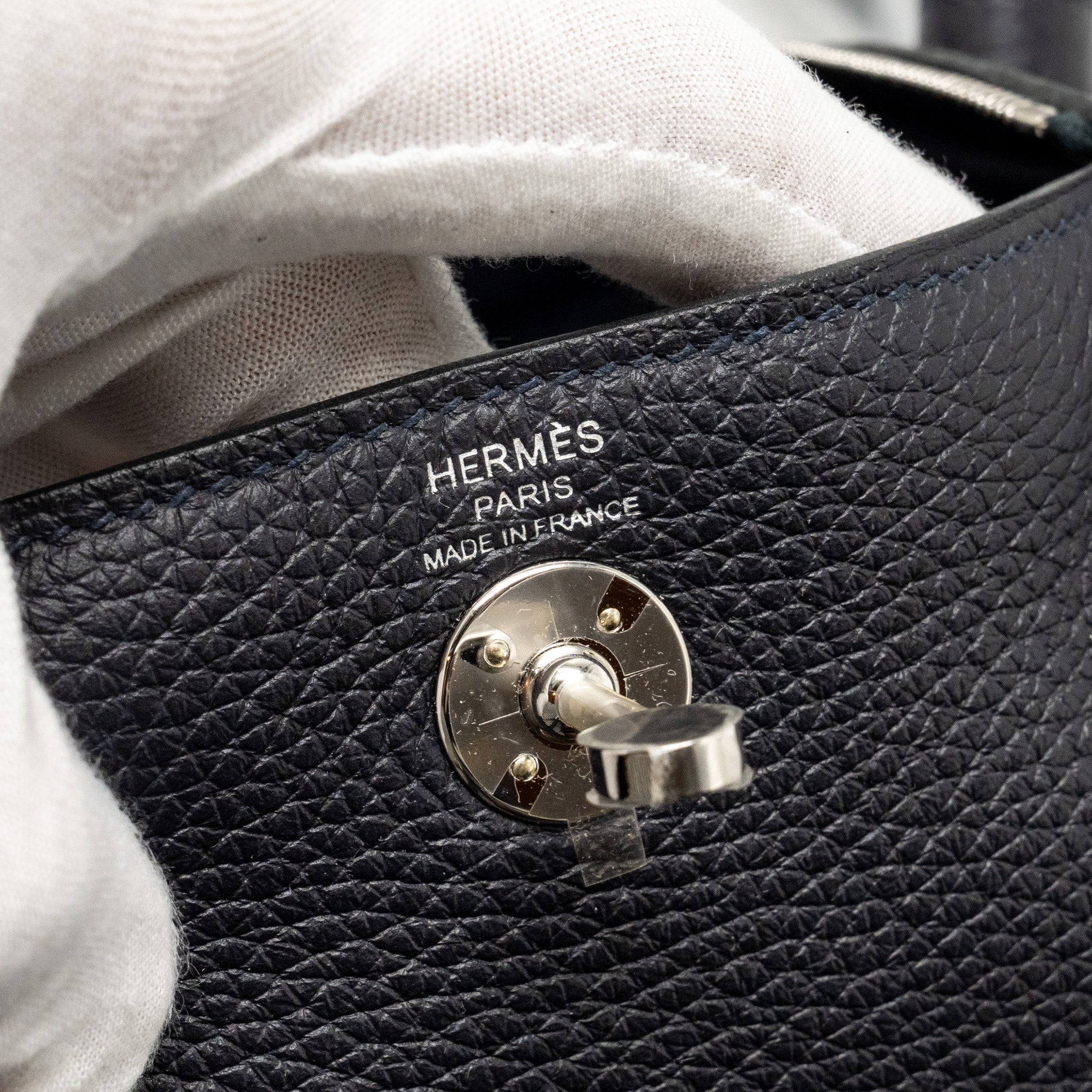 hermes-mini-lindy-clemence-caban-shw-stamp-u-copy-1