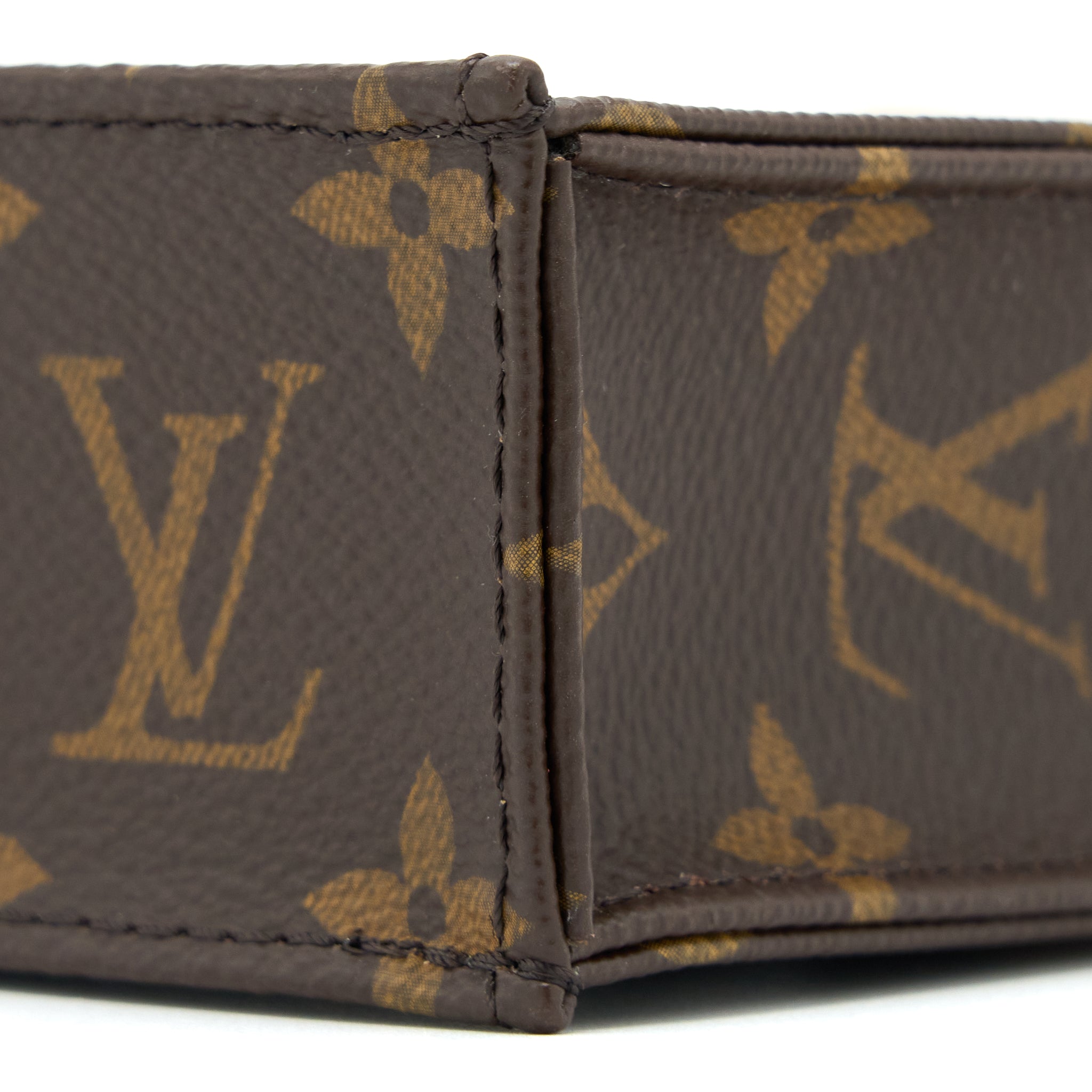louis-vuitton-petit-sac-plat-monogram-canvas-ghw-4