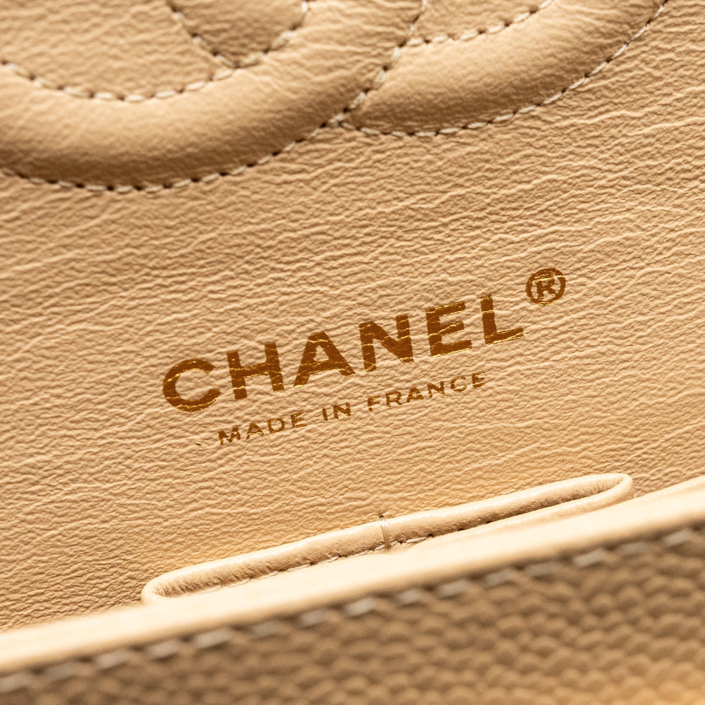chanel-medium-classic-double-flap-bag-caviar-beige-ghw-3