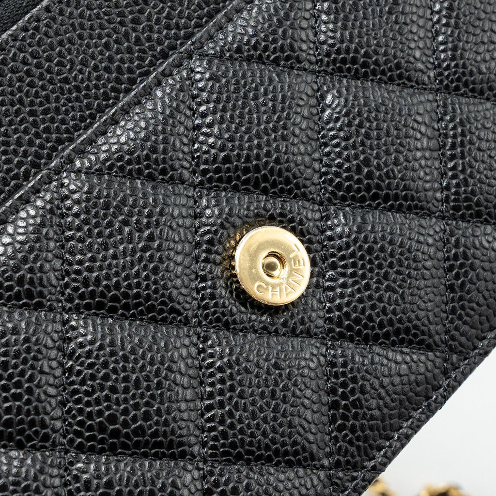 chanel-classic-wallet-on-chain-caviar-black-ghw-15