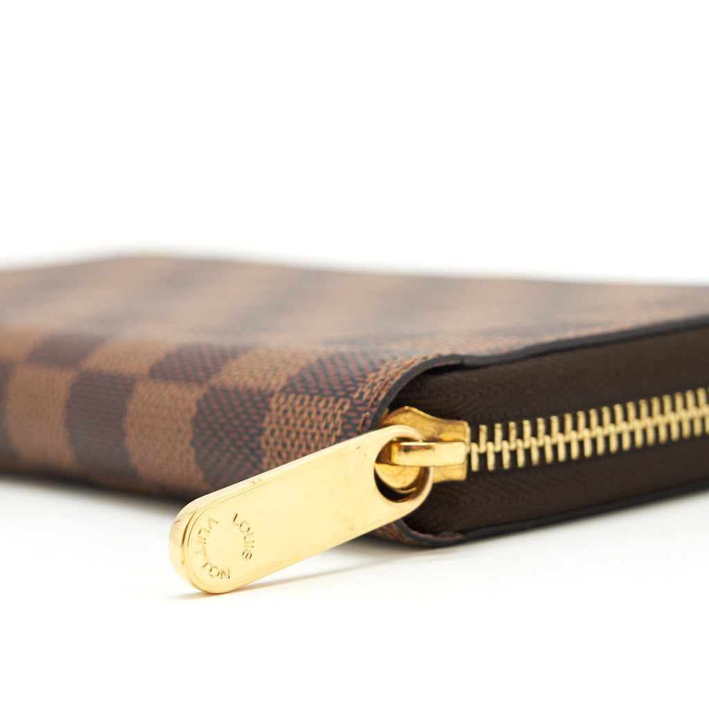 louis-vuitton-zippy-wallet-damier-ebene-canvas-rose-ballerine