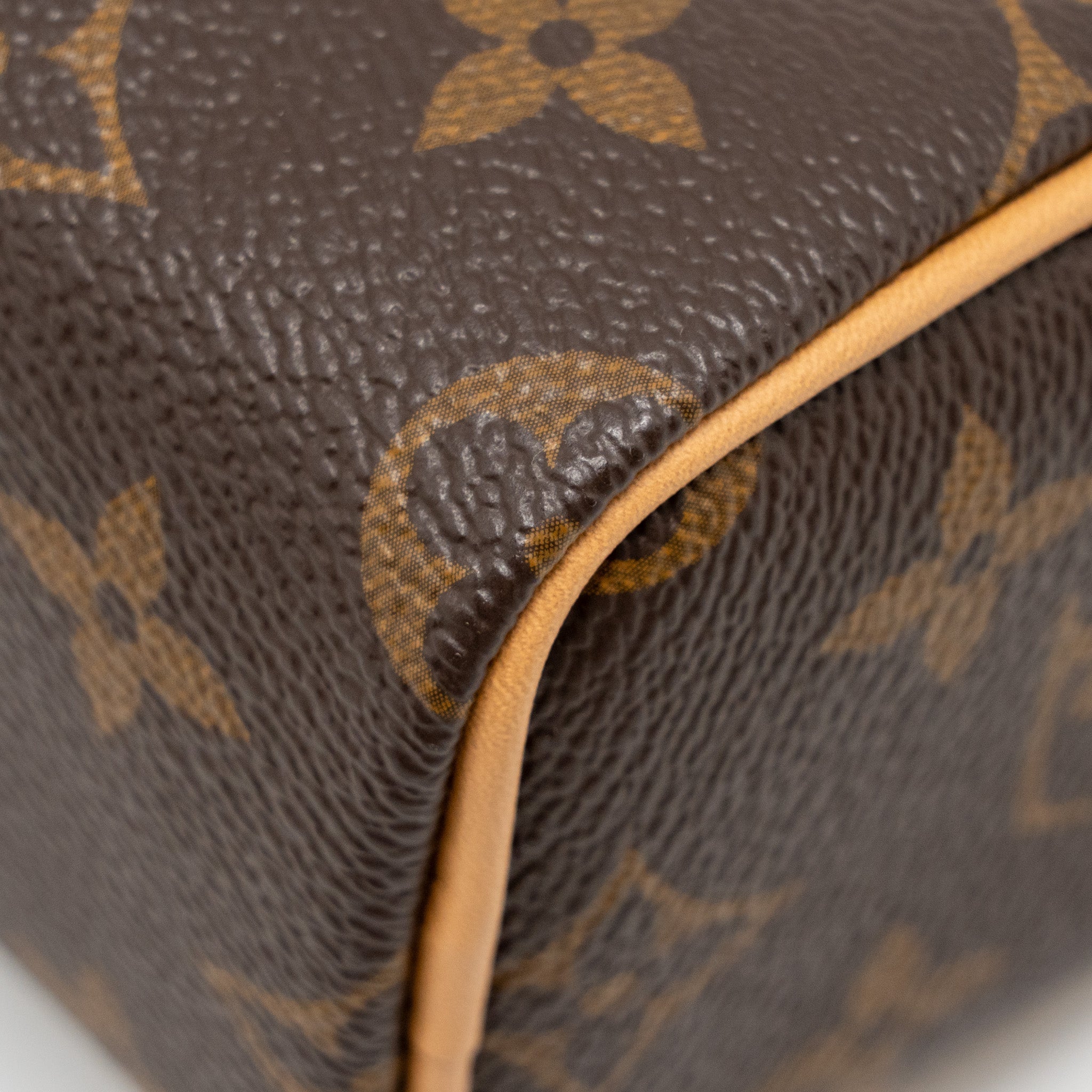 louis-vuitton-nano-speedy-monogram-canvas-ghw-11
