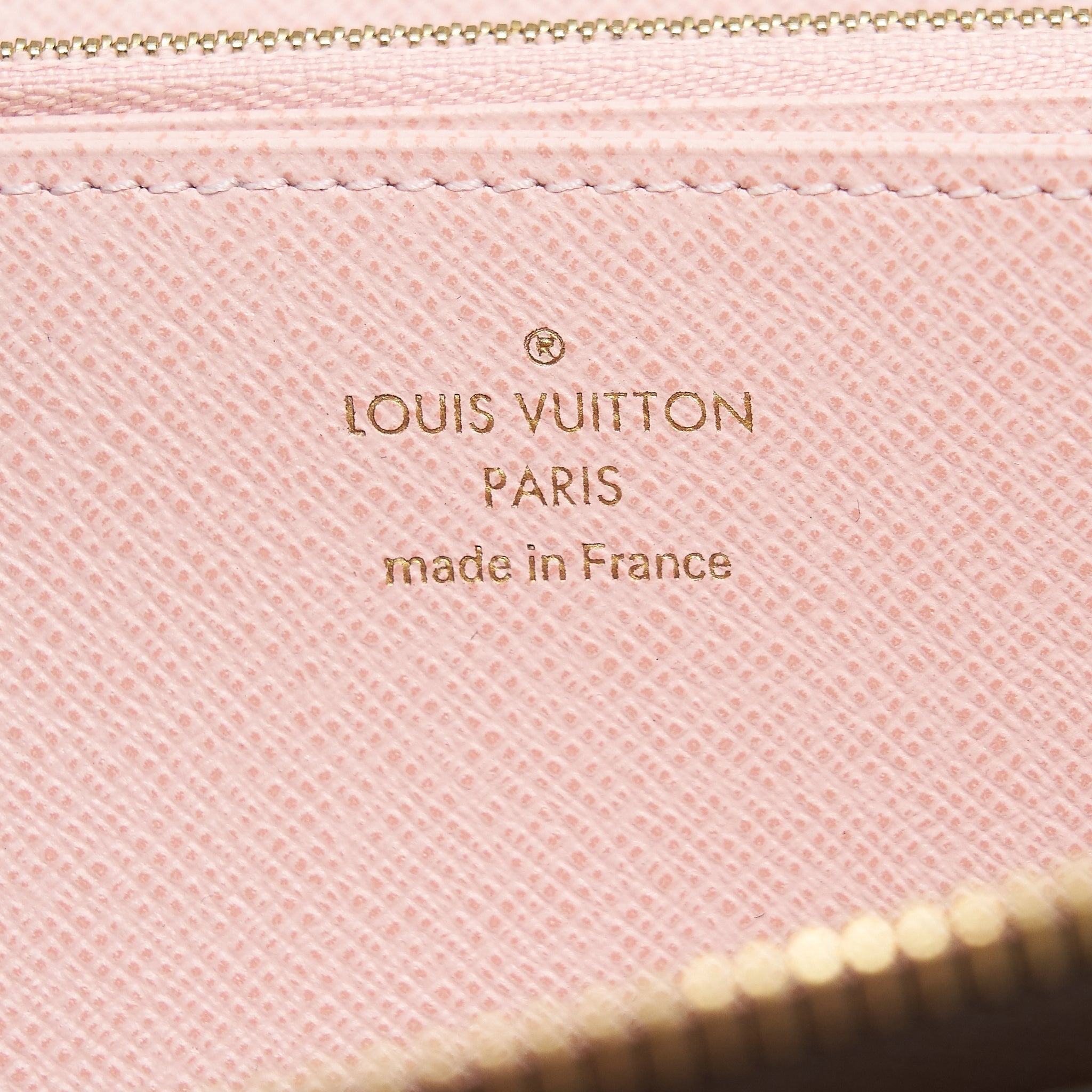 louis-vuitton-zippy-wallet-damier-ebene-canvas-rose-ballerine