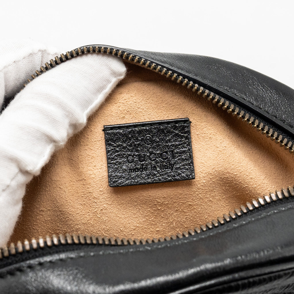 gucci-gg-marmont-round-crossbody-bag-calfskin-black-ghw