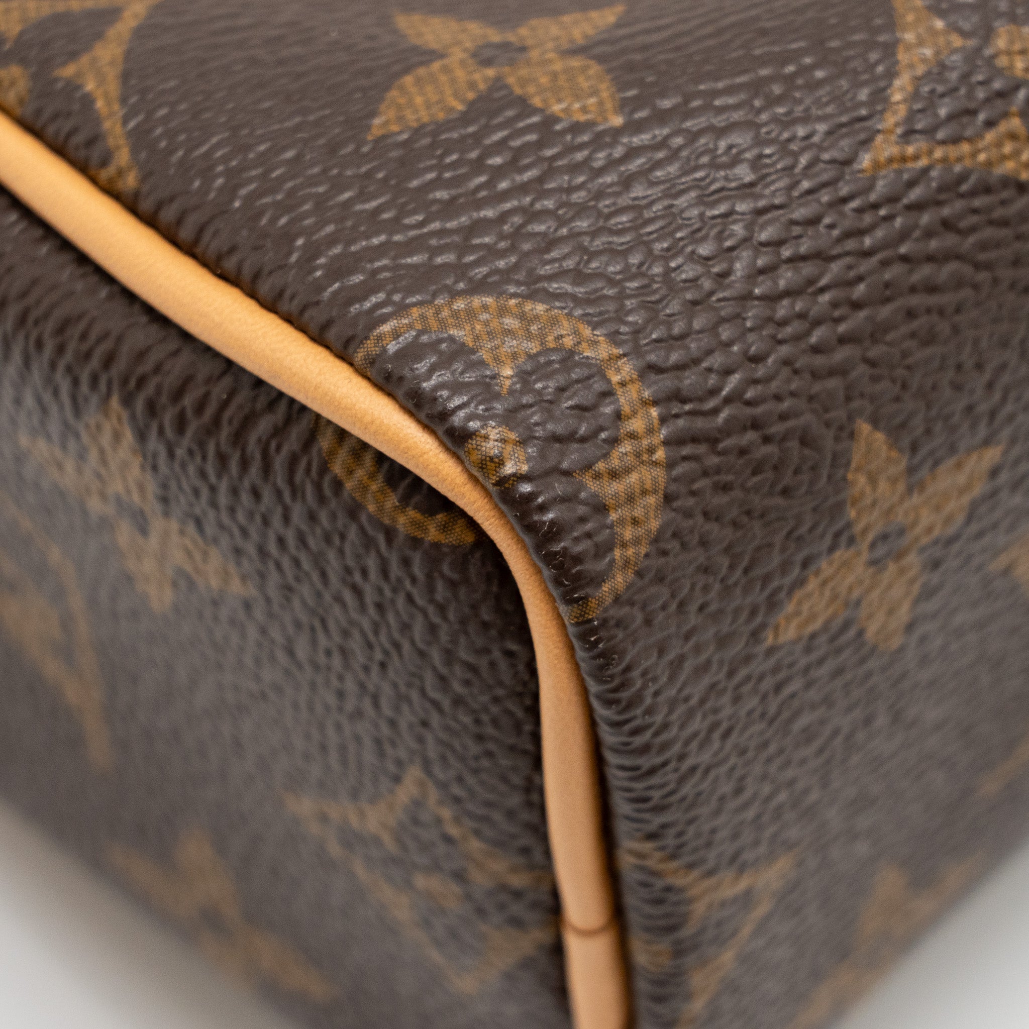 louis-vuitton-nano-speedy-monogram-canvas-ghw-11