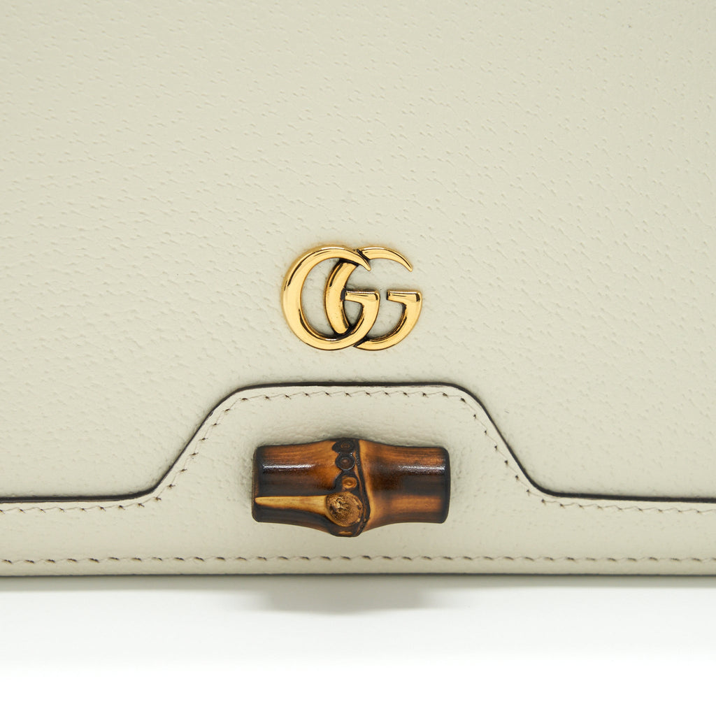 gucci-diana-mini-bag-with-bamboo-white-ghw