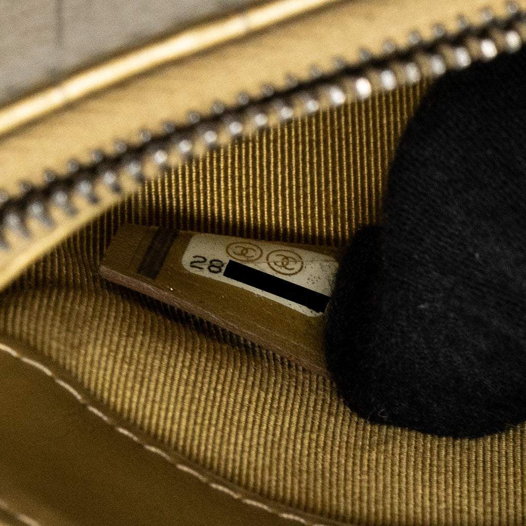 chanel-gabrielle-double-zip-clutch-on-chain-crocodile-embossed-calfskin-gold-multicolour-hardware