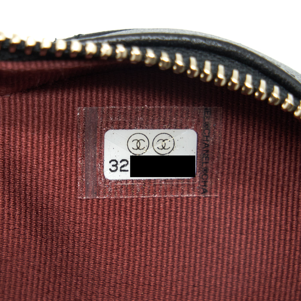 chanel-22s-small-heart-bag-lambskin-black-lghw-4