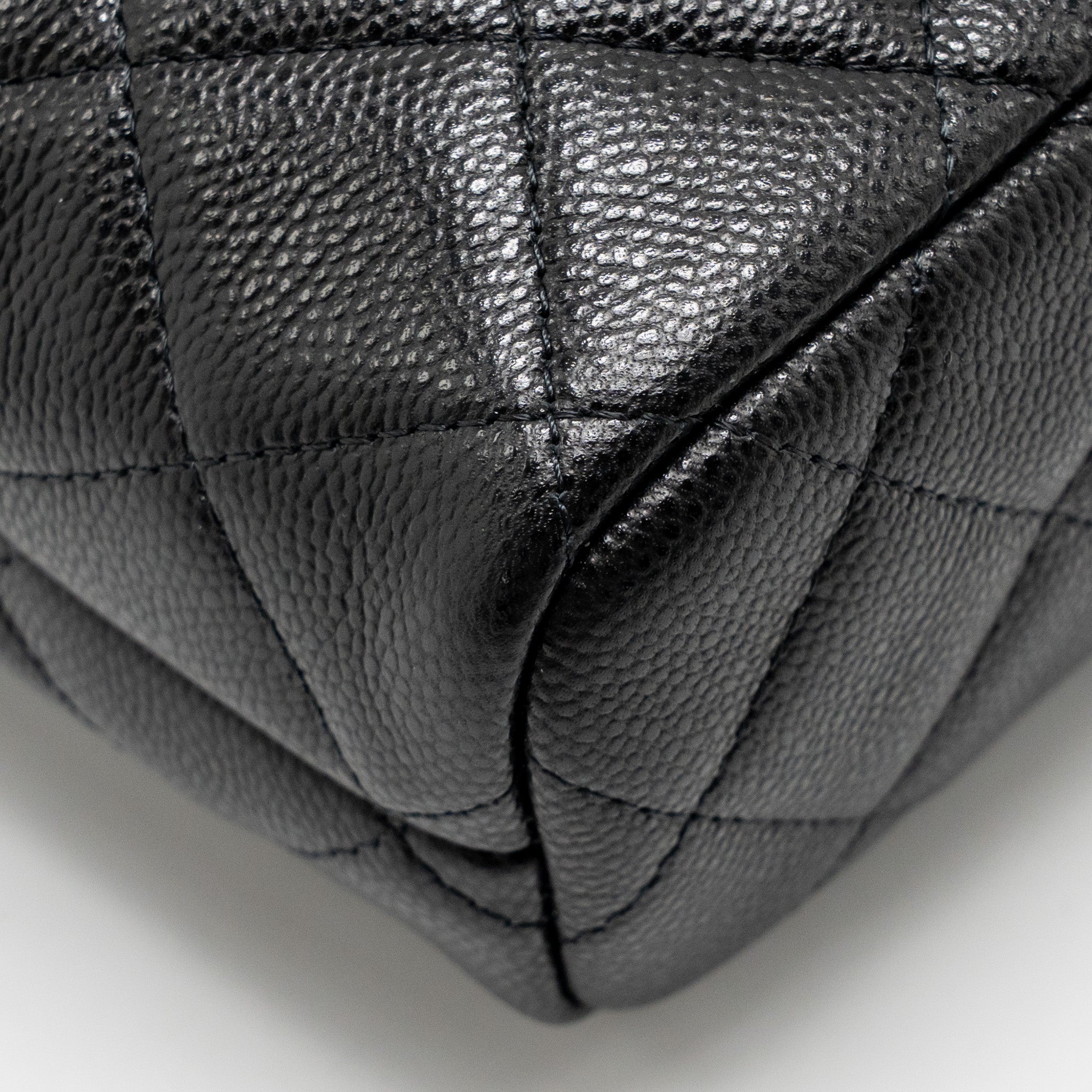chanel-25c-quilted-hobo-bag-caviar-black-ghwmicrochip-2