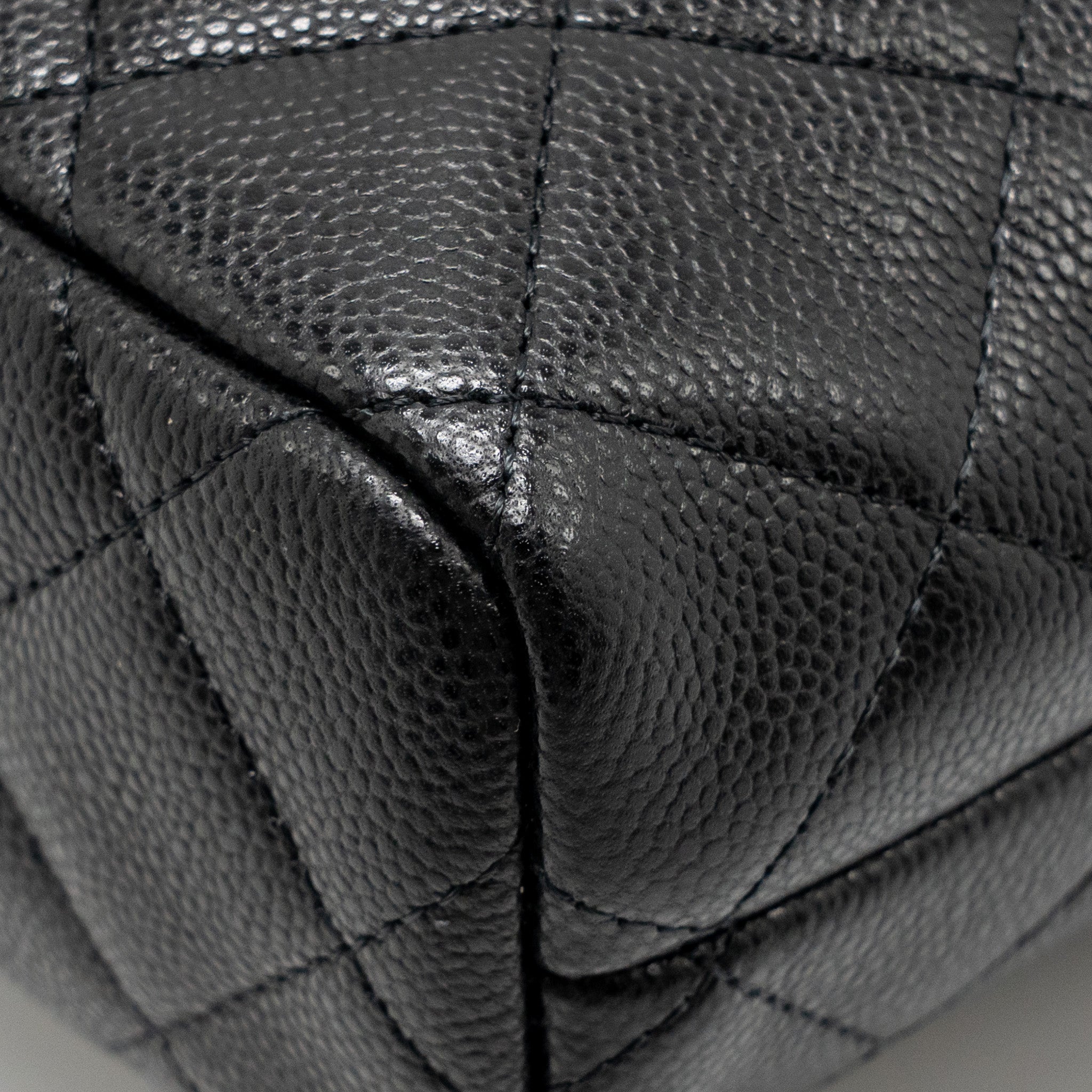 chanel-25c-quilted-hobo-bag-caviar-black-ghwmicrochip-2