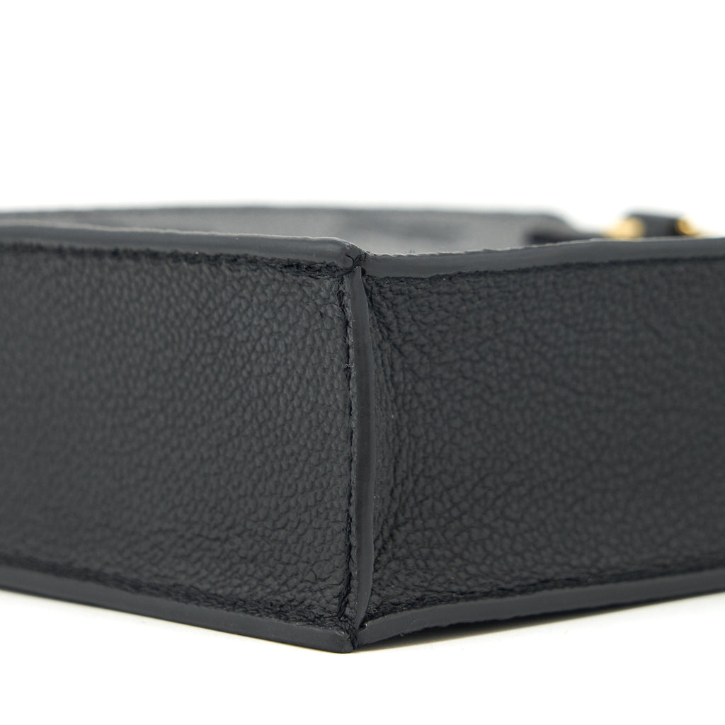 louis-vuitton-petit-sac-plat-monogram-empreinte-black