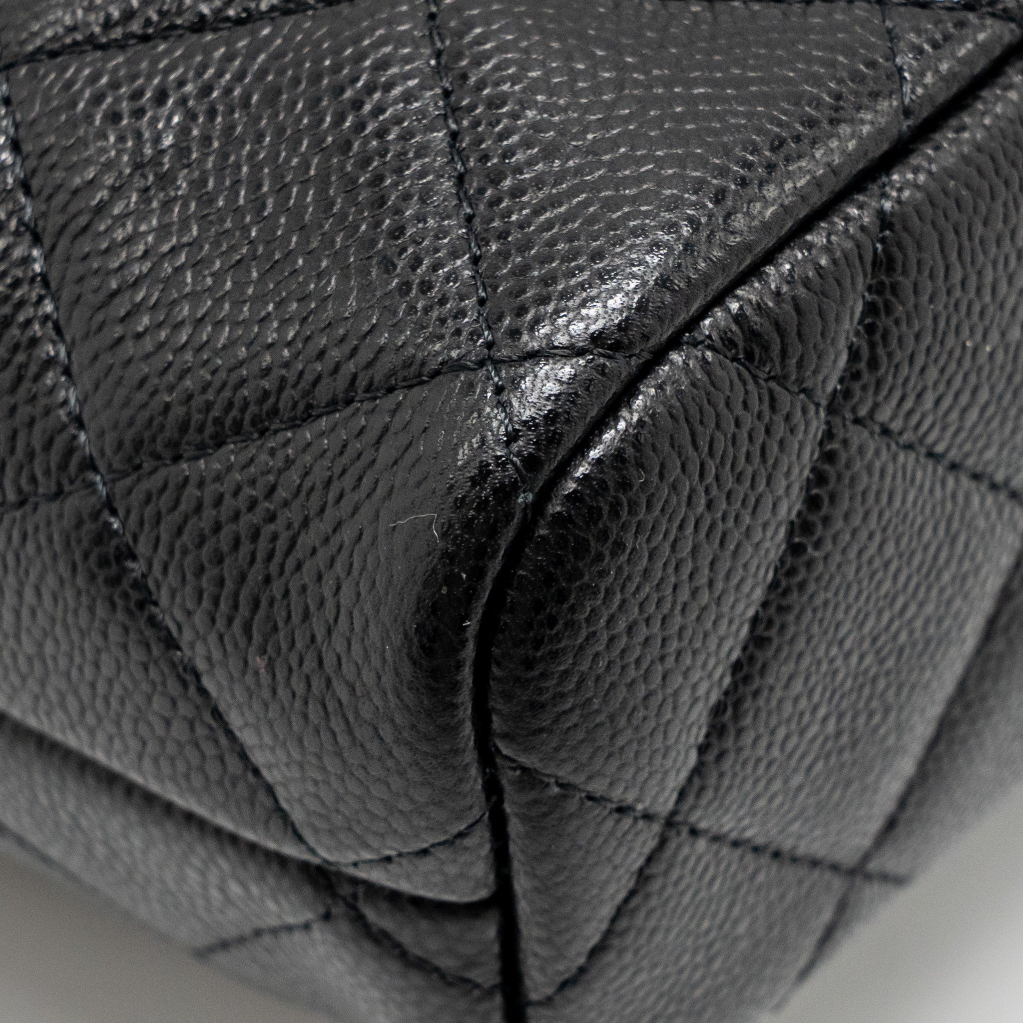 chanel-25c-quilted-hobo-bag-caviar-black-ghwmicrochip-2