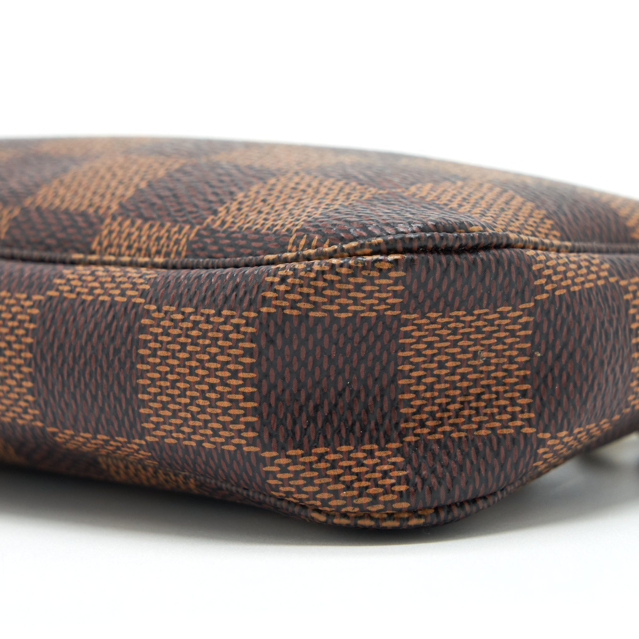 louis-vuitton-mini-pochette-damier-ebene-ghw