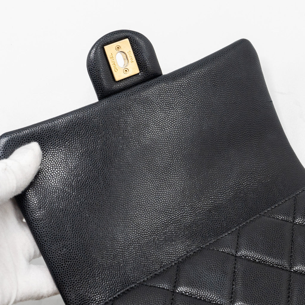 chanel-twist-your-button-quilted-flap-bag-caviar-black-ghw-microchip-copy