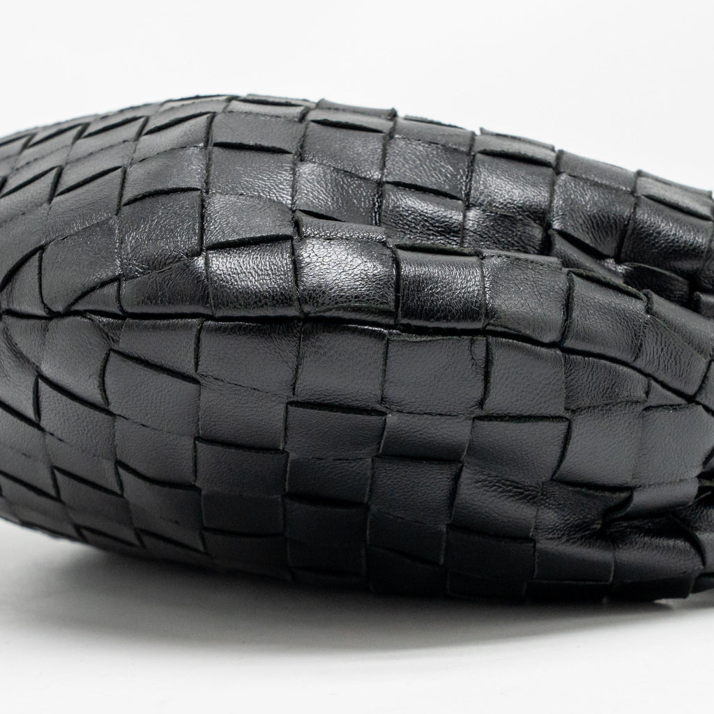 bottega-veneta-mini-jodie-lambskin-black-shw-2