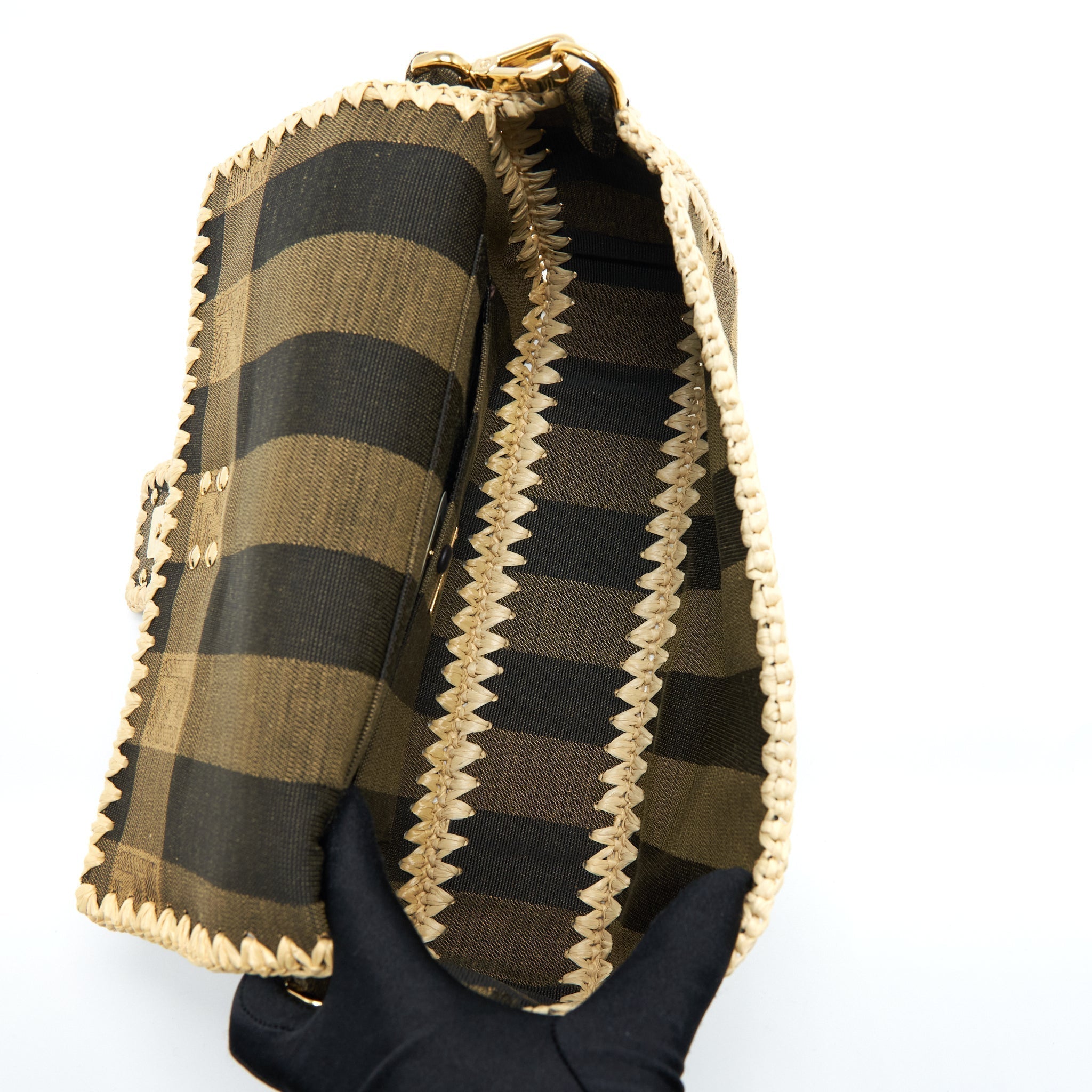 fendi-baguette-shoulder-bag-fabric-brown-cream