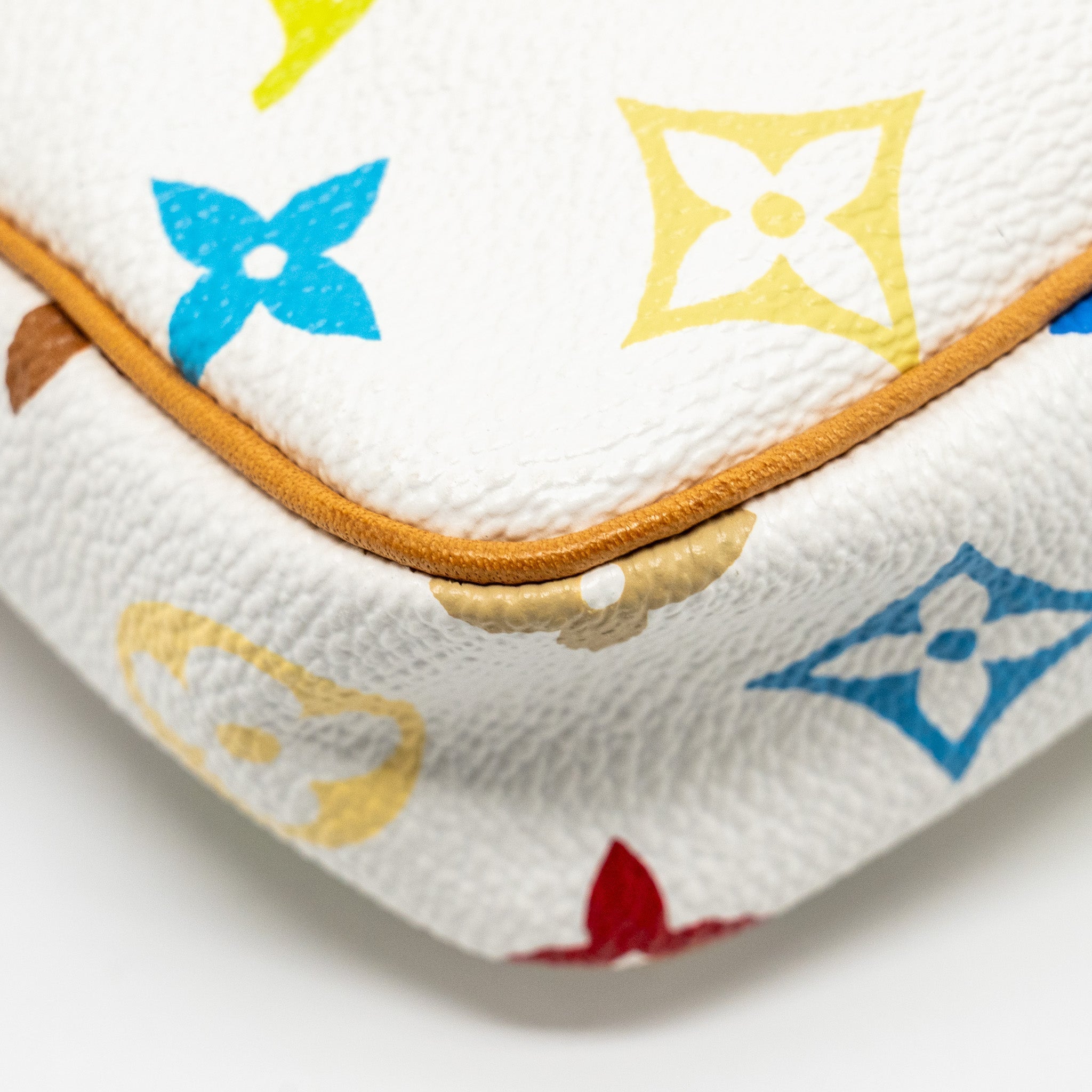 louis-vuitton-pochette-accessories-canvas-white-multicolor-ghw