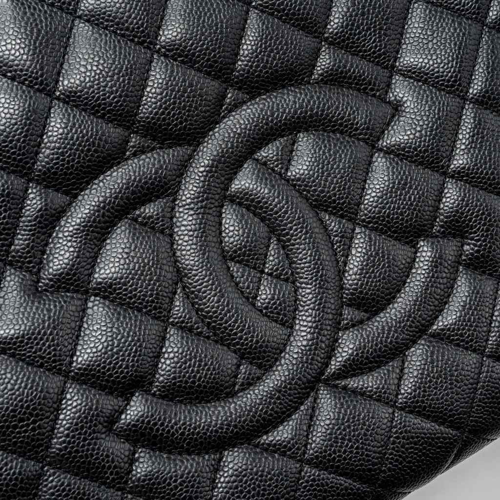 chanel-grand-shopping-tote-bag-caviar-ghw